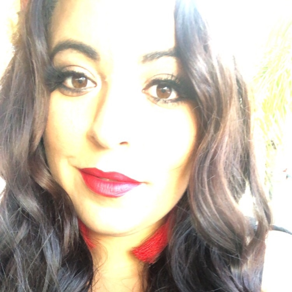 Meet your Posher, Victoria